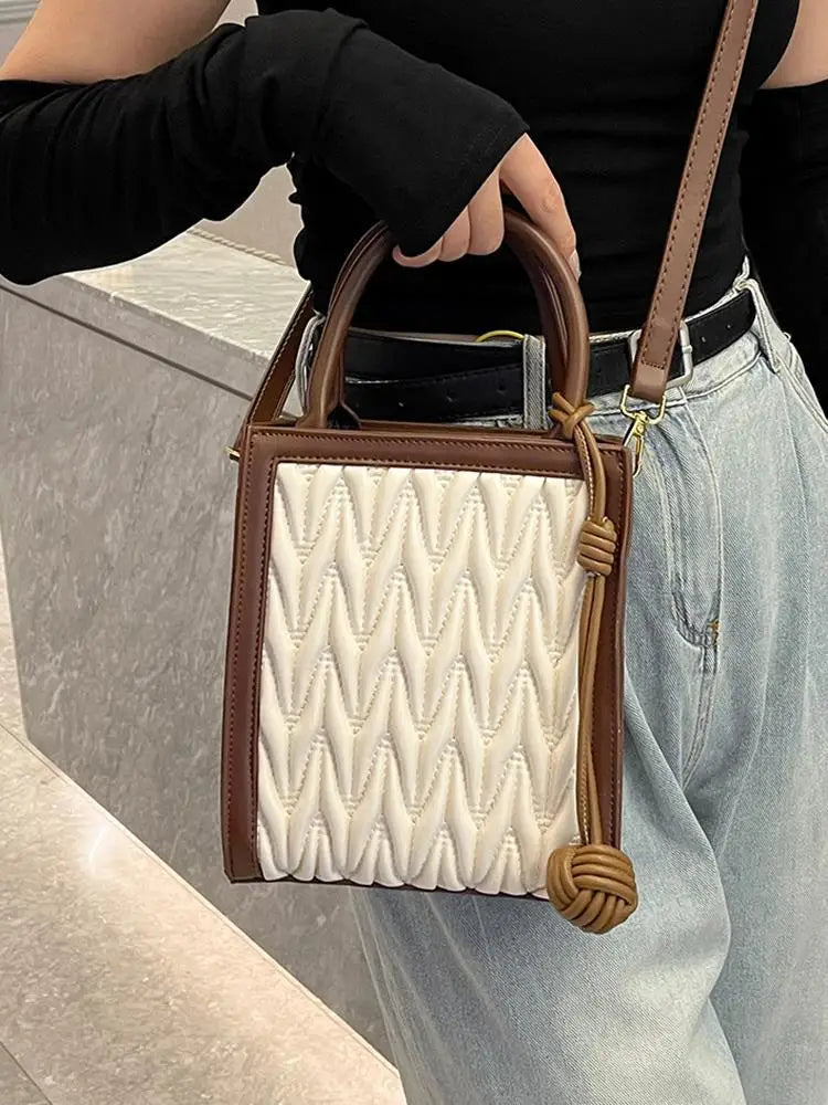 Wrinkled Handheld Small Bag for Women 2023 New Fashion Small Square Bag