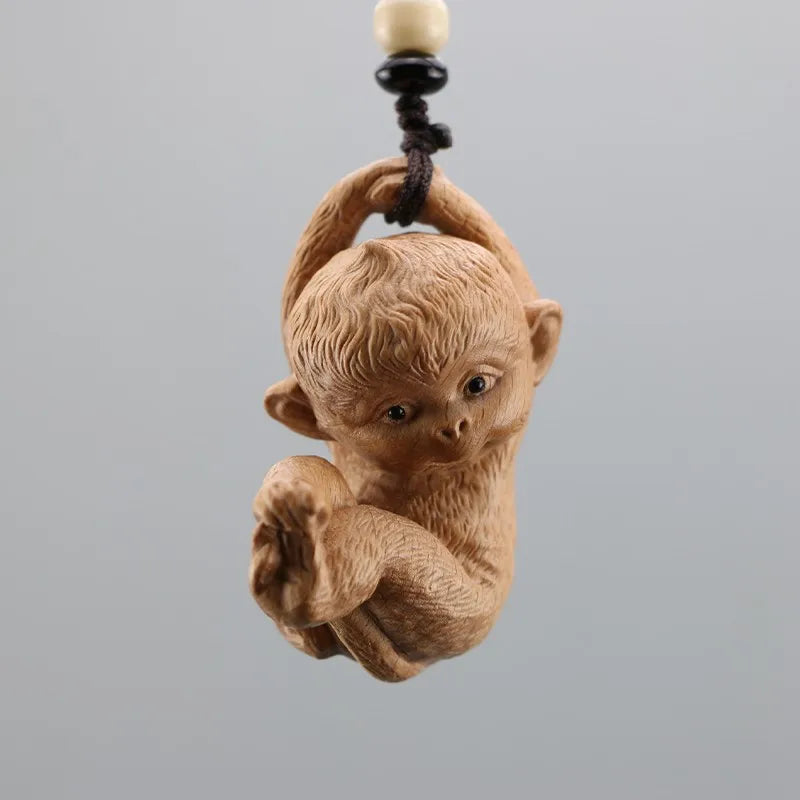 XS630- 5 CM Cute Monkey Figurine Wood Carving Car Bag Pendant Animal Statue Hanging Lucky Netsuke