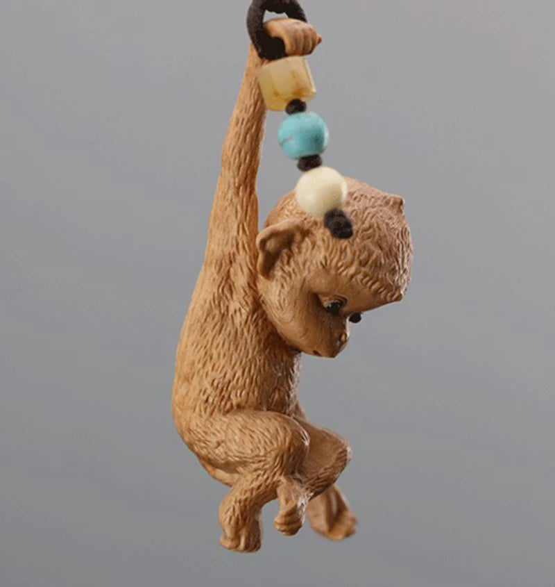 XS630- 5 CM Cute Monkey Figurine Wood Carving Car Bag Pendant Animal Statue Hanging Lucky Netsuke