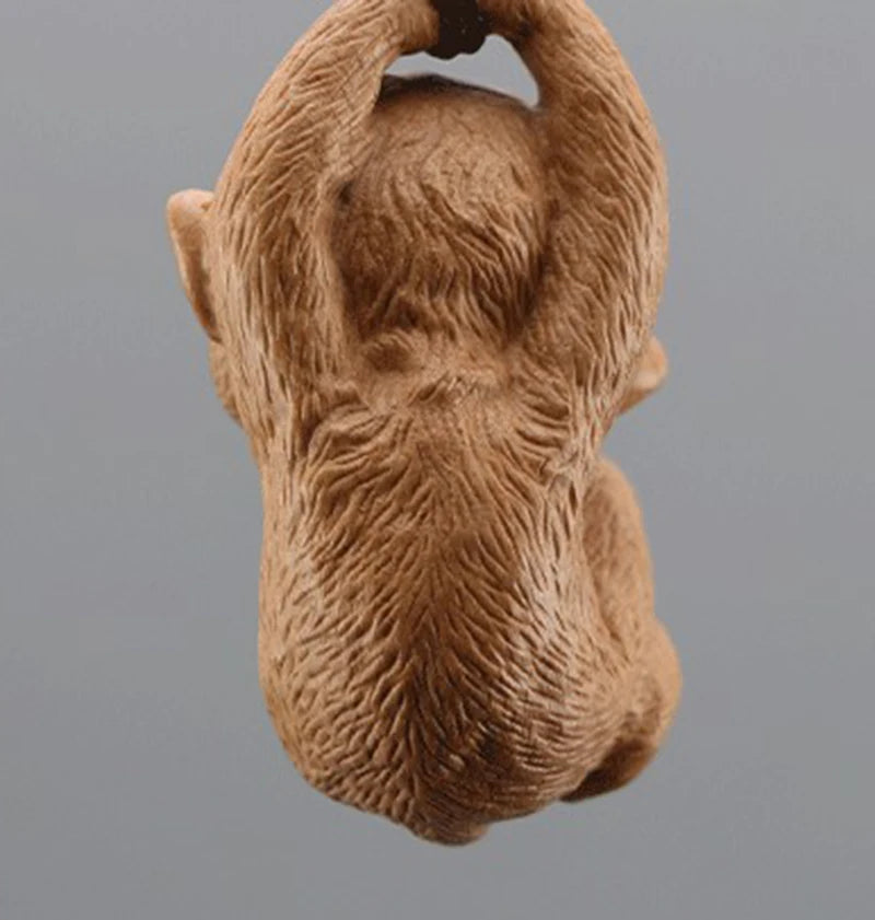 XS630- 5 CM Cute Monkey Figurine Wood Carving Car Bag Pendant Animal Statue Hanging Lucky Netsuke