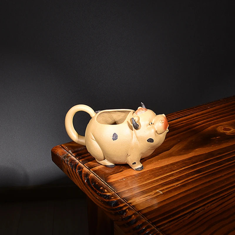 Xu Hailong Yixing Clay Tea Pitcher Boutique Bionic Device Supportable Cow Pitcher Tea Pot Tea Tray Utensils