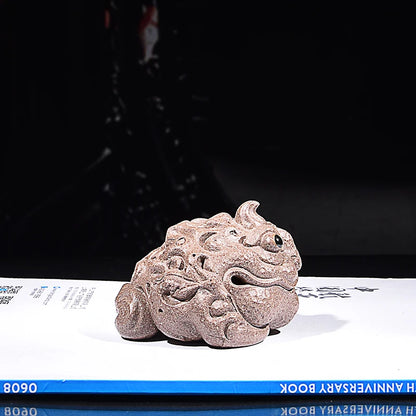 Yixing Fine Yixing Clay Tea Carve Supportable Purple Sand Golden Toad Tea Ornaments Fortune Creative Personality Sculptured Orna
