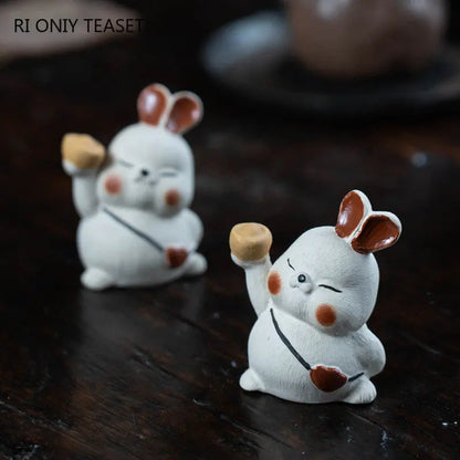 Yixing Handmade Purple Clay Tea Pet Zodiac White Rabbit Statue Ornaments Tea Figurine Chinese Zisha Sculpture Tea Set Decoration
