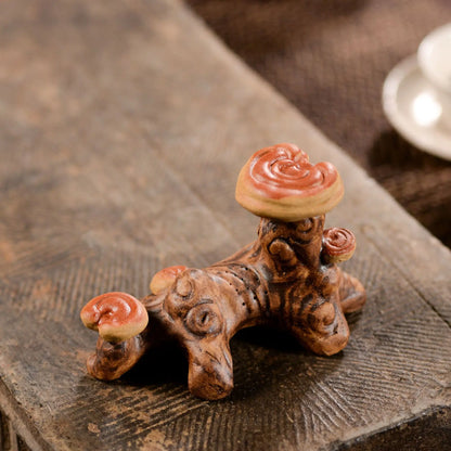 Yixing Handmade Sculpture Purple Clay Tea Pet Bionic Ganoderma Lucidum Model Ornaments Crafts Chinese Zisha Tea Set Decoration