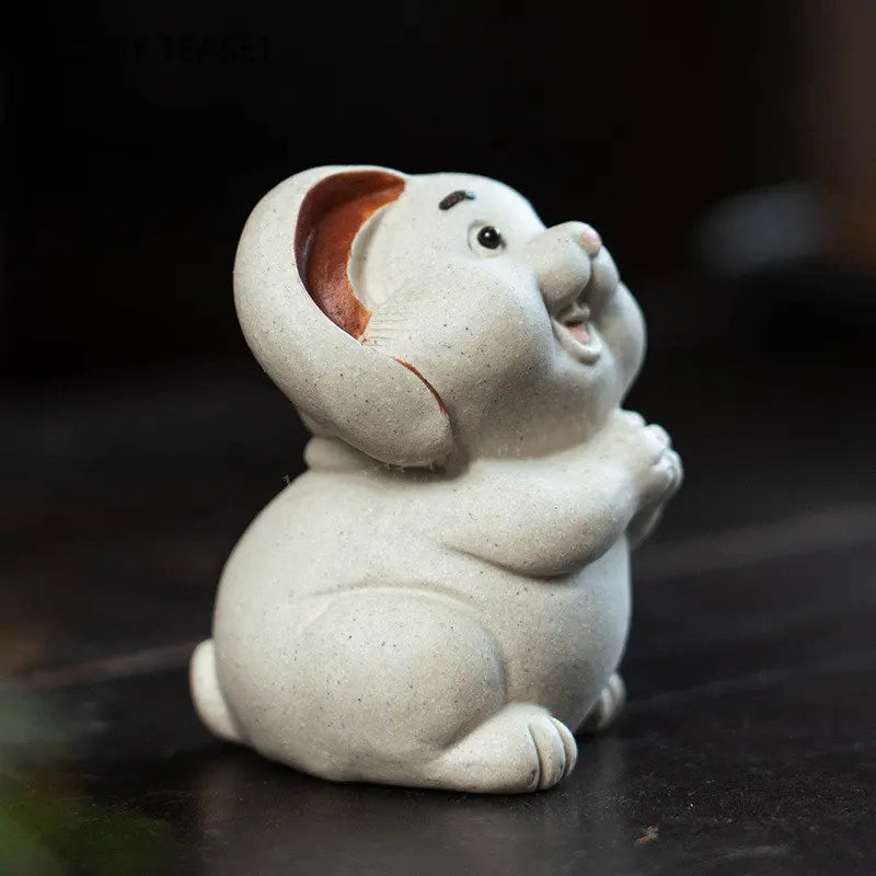 Yixing Handmade Sculpture Purple Clay Tea Pet Zodiac White Rabbit Statue Ornaments Tea Figurine Chinese Zisha Tea Set Decoration