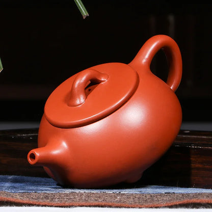 Yixing Purple Clay Boutique Teapot Chinese Classic Master Handmade Kung Fu Ore beauty kettle Zisha Tea Ceremony Set 200cc