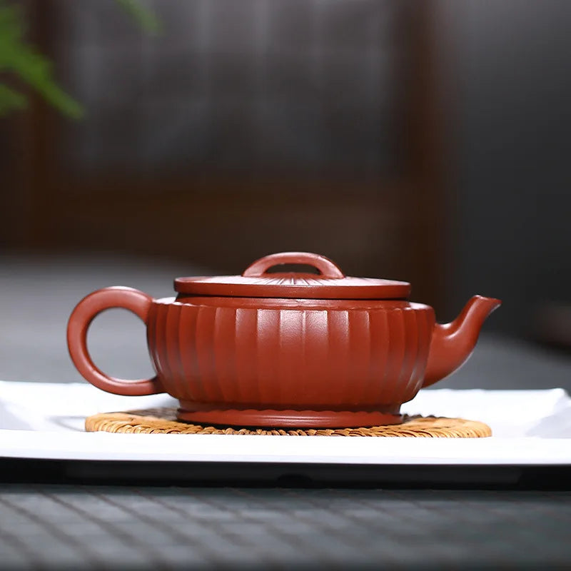 Yixing Purple Clay Pot Factory Wholesale Rain Medium Sand Raw Ore Dahongpao Tea Rib Pattern Small Hanwa Pot One Piece Dropshippi