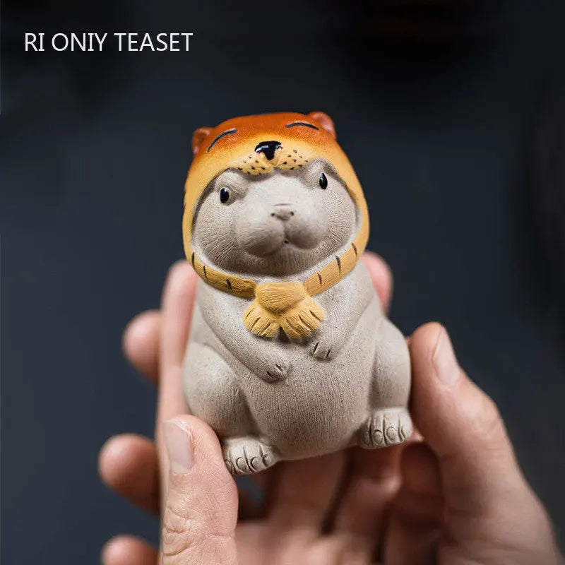 Yixing Purple Clay Tea Pet Handmade Zodiac Tiger Ornaments Tea Figurine Desktop Craft Chinese Zisha Sculpture Tea Set Decoration