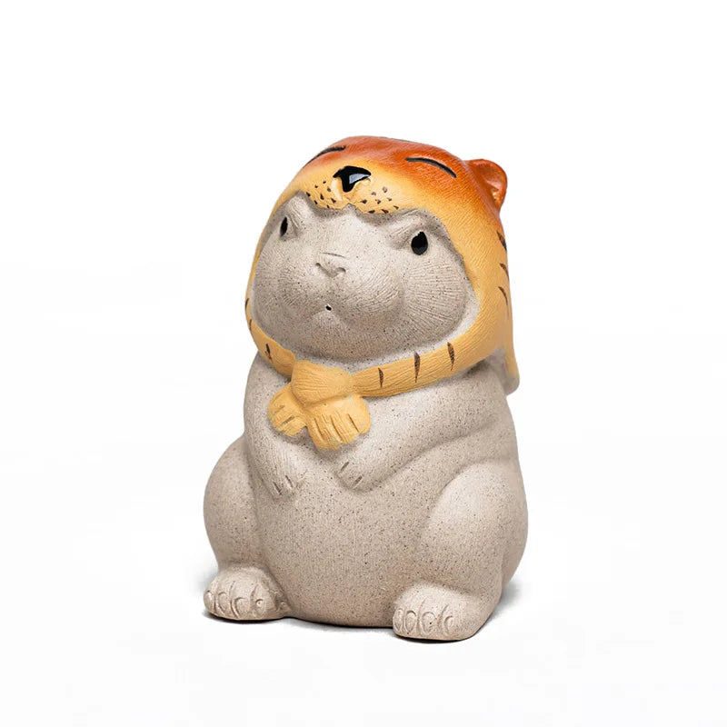 Yixing Purple Clay Tea Pet Handmade Zodiac Tiger Ornaments Tea Figurine Desktop Craft Chinese Zisha Sculpture Tea Set Decoration