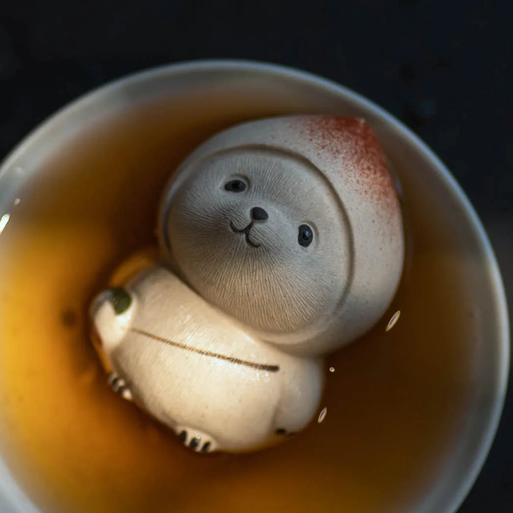Yixing Purple Clay Tea Pet Lid Holder Creativity Panda Statue Peach Model Ornaments Figurine Crafts Chinese Lucky Tea Set Gifts