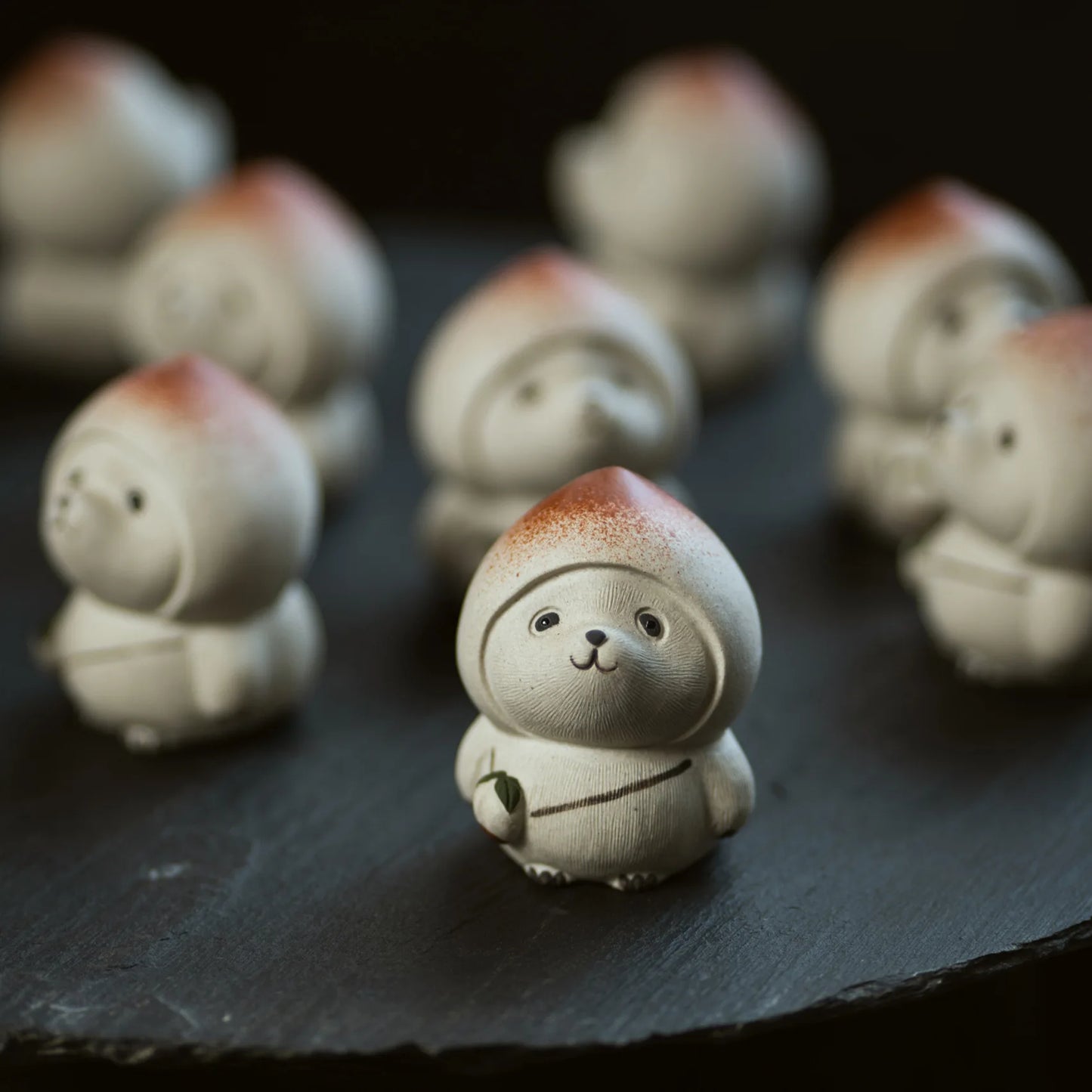 Yixing Purple Clay Tea Pet Lid Holder Creativity Panda Statue Peach Model Ornaments Figurine Crafts Chinese Lucky Tea Set Gifts