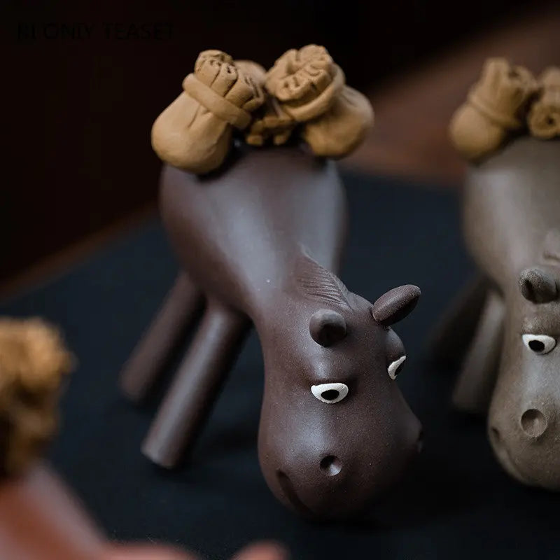 Yixing Purple Clay Tea Pet Lucky Donkey Statue Ornaments Tea Figurine Sculpture Crafts Chinese Handmade Zisha Tea Set Decoration