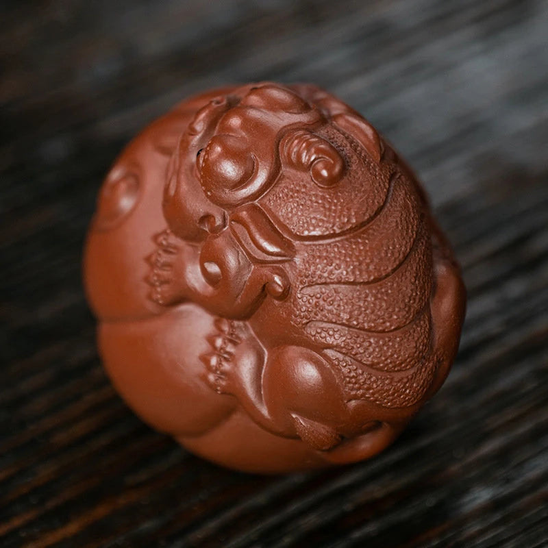 Yixing Purple Clay Tea Pet Lucky Fortune Pixiu Small Ornaments Handmade Tea Table Decoration Ceramic Tea Set Accessories Gifts