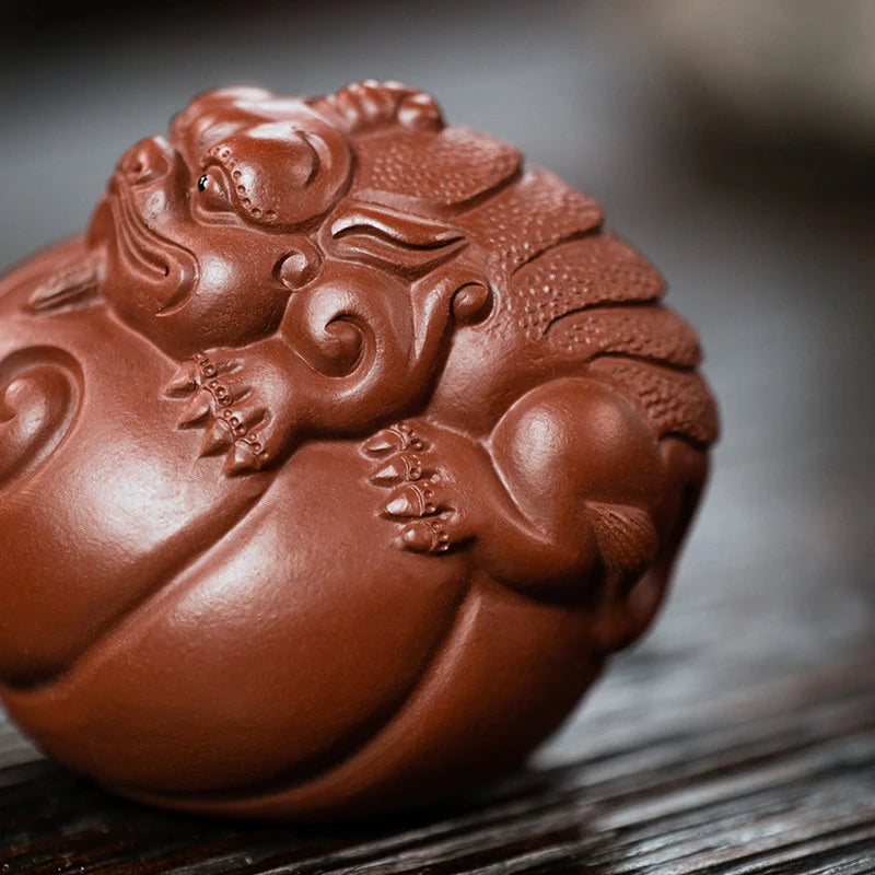 Yixing Purple Clay Tea Pet Lucky Fortune Pixiu Small Ornaments Handmade Tea Table Decoration Ceramic Tea Set Accessories Gifts