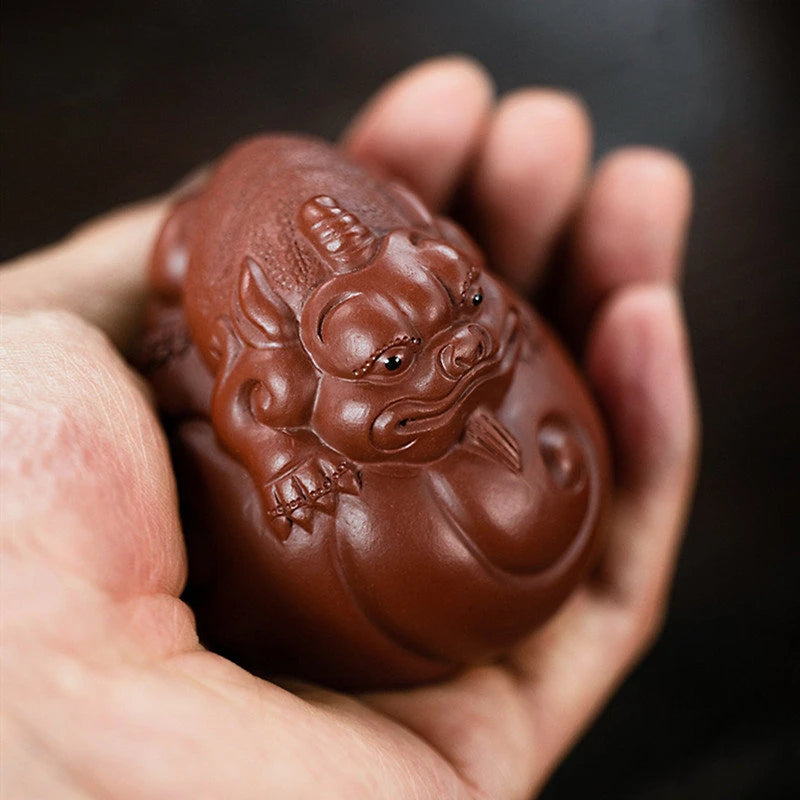 Yixing Purple Clay Tea Pet Lucky Fortune Pixiu Small Ornaments Handmade Tea Table Decoration Ceramic Tea Set Accessories Gifts