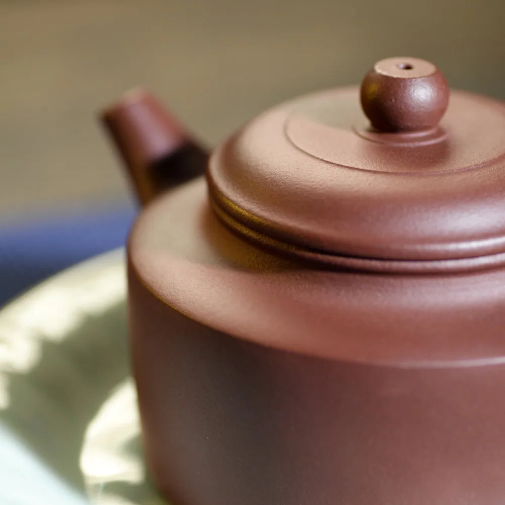 Yixing Purple Clay Teapot 220ml Authentic Handmade Kung Fu Tea Dezhong Zisha Teapot Kettle Free Shipping