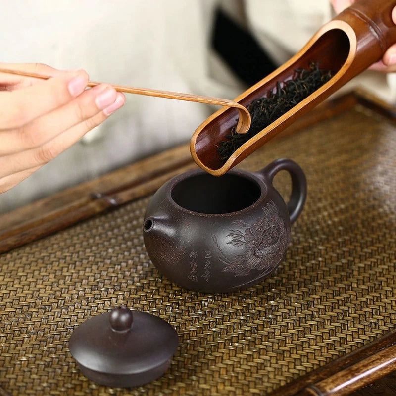 Yixing Purple Clay Teapot Master Hand Carved Peony Xishi Tea Pot Filter Kettle Chinese Authentic Zisha Tea Set 150ml Puer Teapot