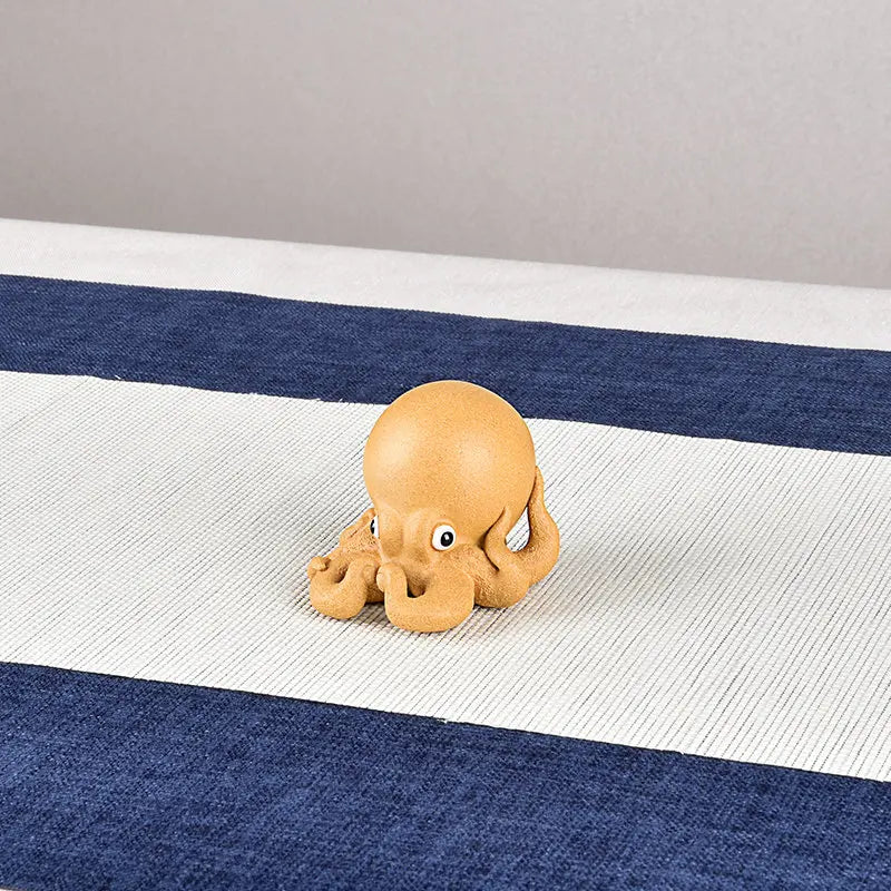 Yixing Purple Sand Boutique Famous Li Changtao Tea Ornaments Raw Ore Handmade Wealth Comes from Every Direction Small Octopus Oc