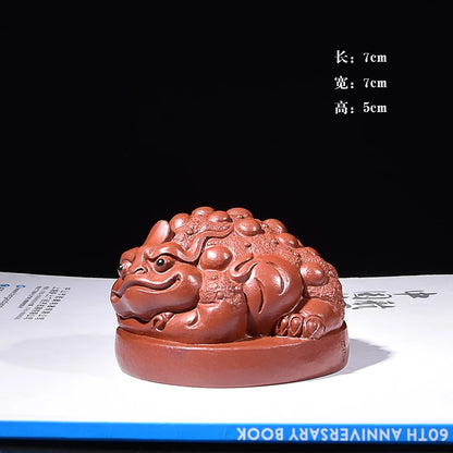 Yixing Purple Sand Fine Tea Carve Supportable Purple Sand Pixiu Golden Toad Sitting on the Ground to Make Money and Fortune Tea