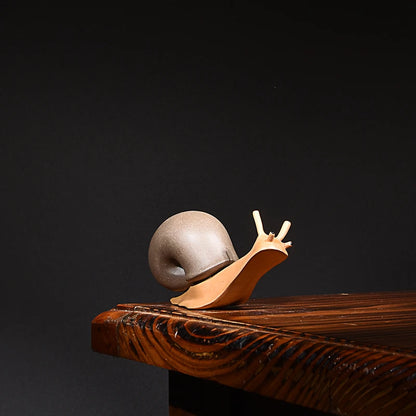 Yixing Purple Sand Snail Tea Ornaments Live and Work in Peace Fine Ornaments Supportable Raw Ore Handmade Creative Tea Tray