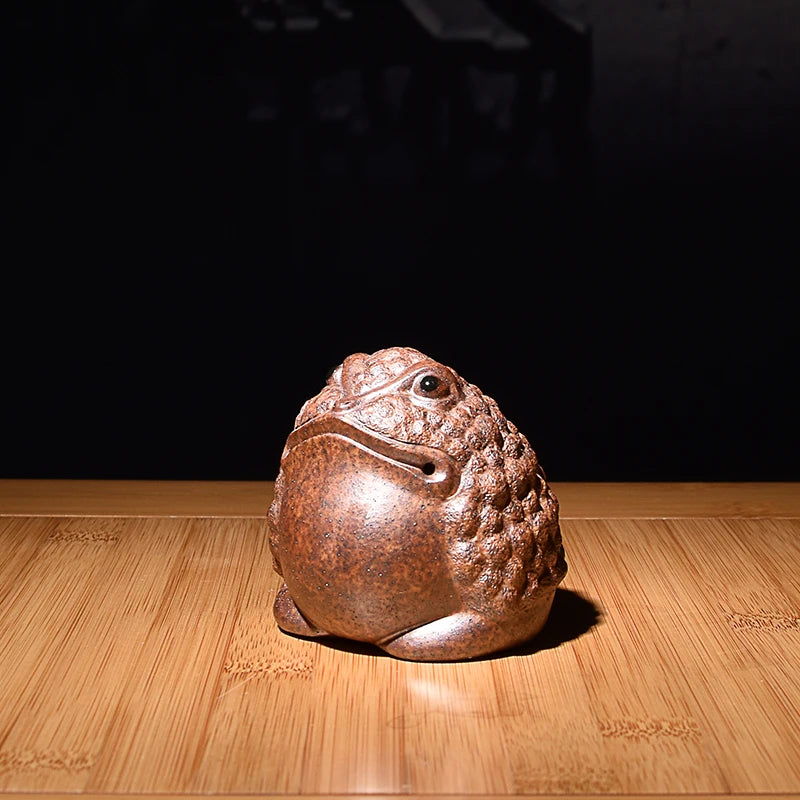 Yixing Purple Sand Three Feet Golden Toad Tea Ornaments Supportable Tea Set Decoration Tea Ceremony Tea Funny Toad Lucky Handmad