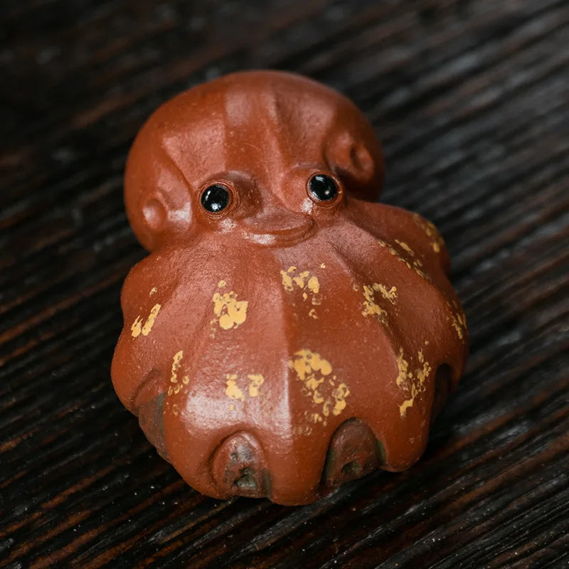 Yixing Sculpture Ornaments Purple Clay Tea Pet Cute Octopus Statue Handmade Tea Figurine Crafts Chinese Teaware Decoration Gifts