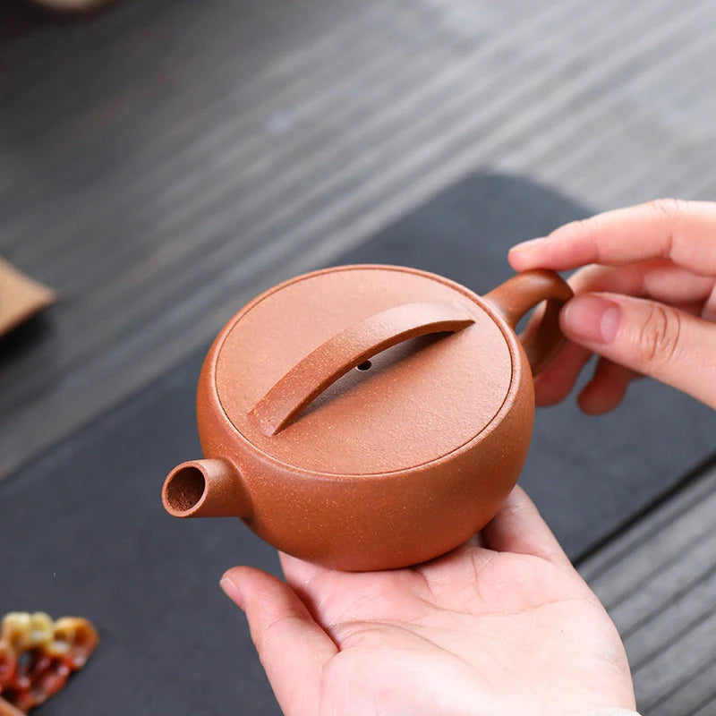 Yixing-Teteras de pequeña capacidad para artistas famosos, juego de té chino Zisha a mano con filtro de agujero de bola, 110ml