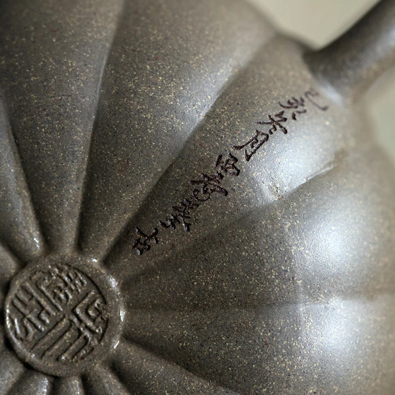 Yixing raw ore genuine famous hand-made purple clay pot section, green pumpkin pot section, old flavor carving