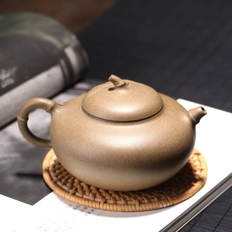 Yixing recommended undressed ore all hand famous tea suit household green section of the request of bamboo pot