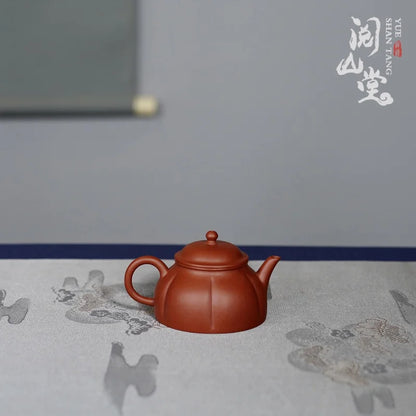 Yueshan Hall | East Fence Zhao Zhuang Lao Zhu Clay Copy Sketch Pot in Early Qing Dynasty  Player Level Mud Material Lin Yin H
