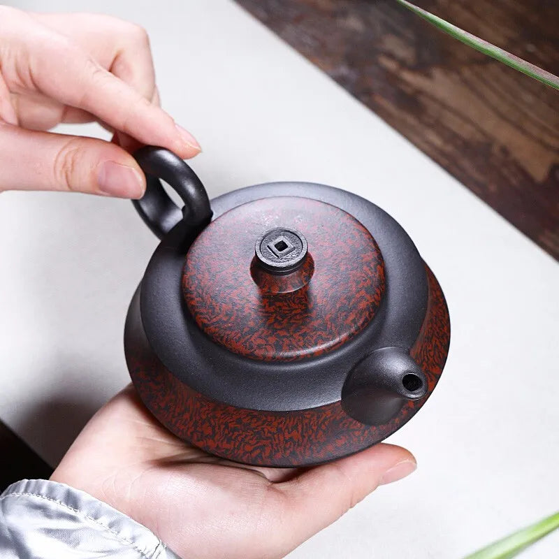 Zanghutianxia Yixing Crude Ore Old Purple Clay Purple Clay Pot Household Pure Handmade Twisted Clay Teapot Large Capacity Single