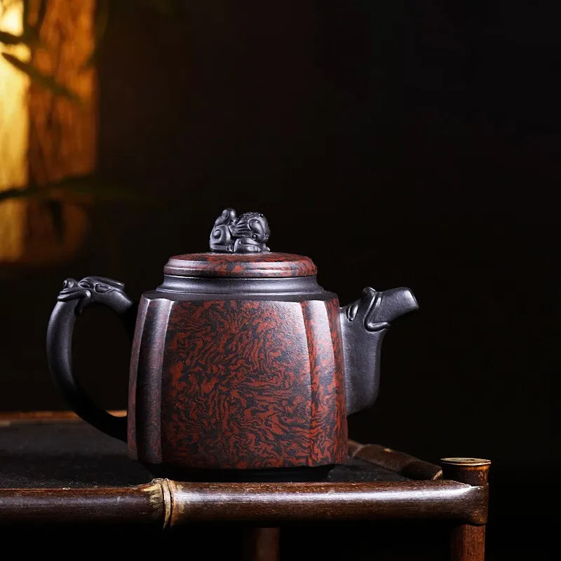 Zanghutianxia Yixing Famous Purple Clay Pot Handmade Large Capacity Teapot Old Yixing Clay Twisted Clay Craft Square Pot Gun and