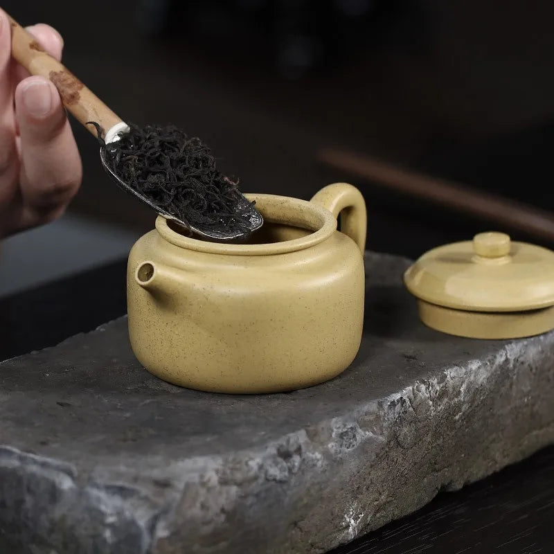 Zanghutianxia Yixing Purple Clay Pot Handmade Sketch Kung Fu Tea Set Raw Ore Benshan Green Mud Small Capacity Household Teapot D