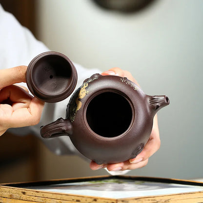 Zisha Teapot Yixing Handmade Pot, Kung-Fu Teaware, Purple Clay Drinkware for Puer Green Black Chinese Tea, Squirrel Grape Teapot