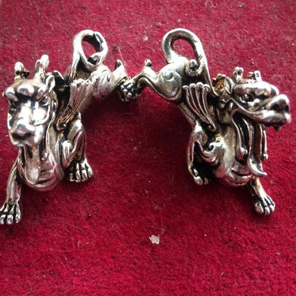 a pair of chinese handwork old miao silver carved wonderful dragon fengshui statue Home decorations metal handicraft