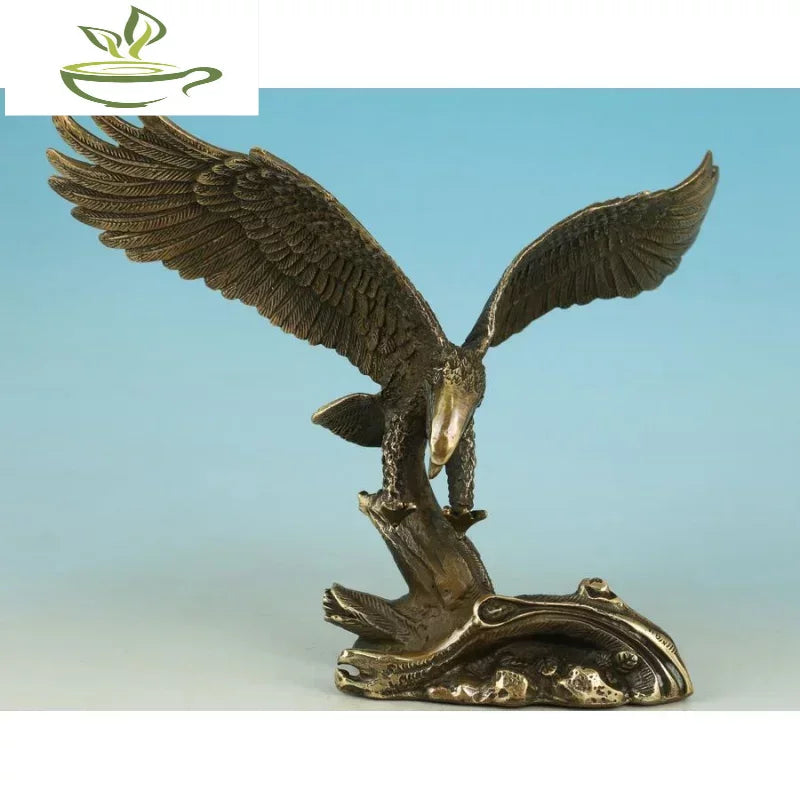 Nice Asian Chinese Old Bronze Handmade Carved Eagle Collect Statue Figure Decor