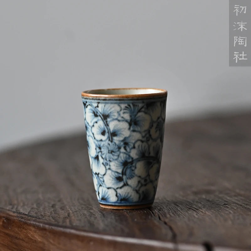 and white kung fu tea masters cup fragrance-smelling cup hand-painted ginkgo restoring ancient ways straight cup of tea