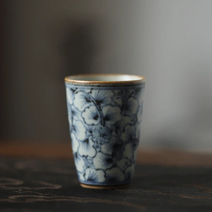 and white kung fu tea masters cup fragrance-smelling cup hand-painted ginkgo restoring ancient ways straight cup of tea