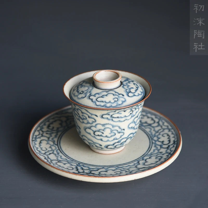 at the beginning of the jingdezhen ceramic tureen pure manual blue-and-white tureen xiangyun cup cup kung fu tea set