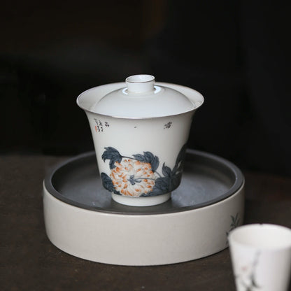 at the beginning of the jingdezhen manual hand-painted tureen single kunfu tea cups tea bowl bowl of water chestnut try