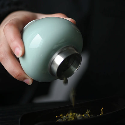 at the beginning of the jingdezhen pea green glaze tin lid caddy ceramic seal tank portable moisture storage mini POTS