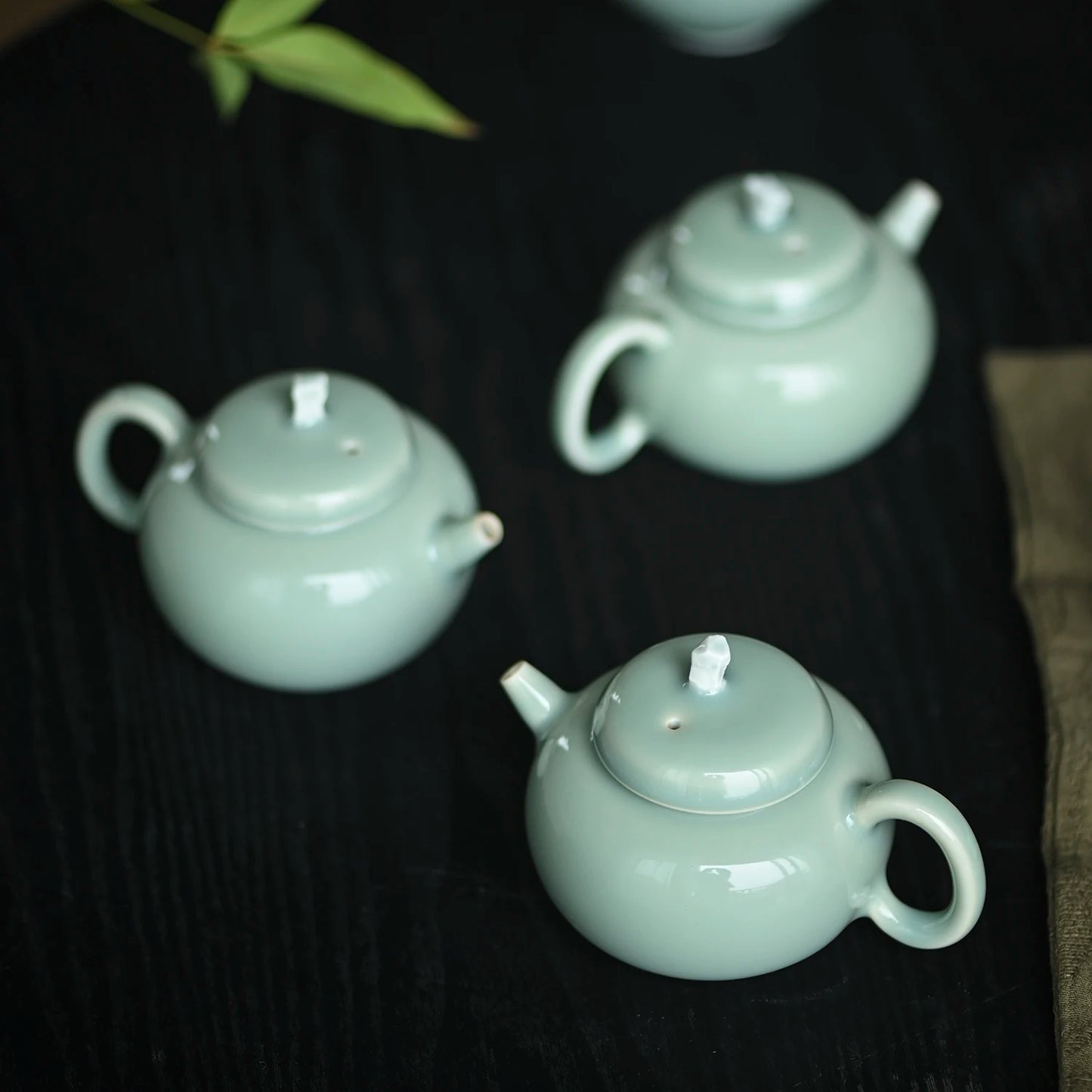 at the beginning of the jingdezhen porcelain of song dynasty by pea green antique pot home beauty tea kungfu tea pot