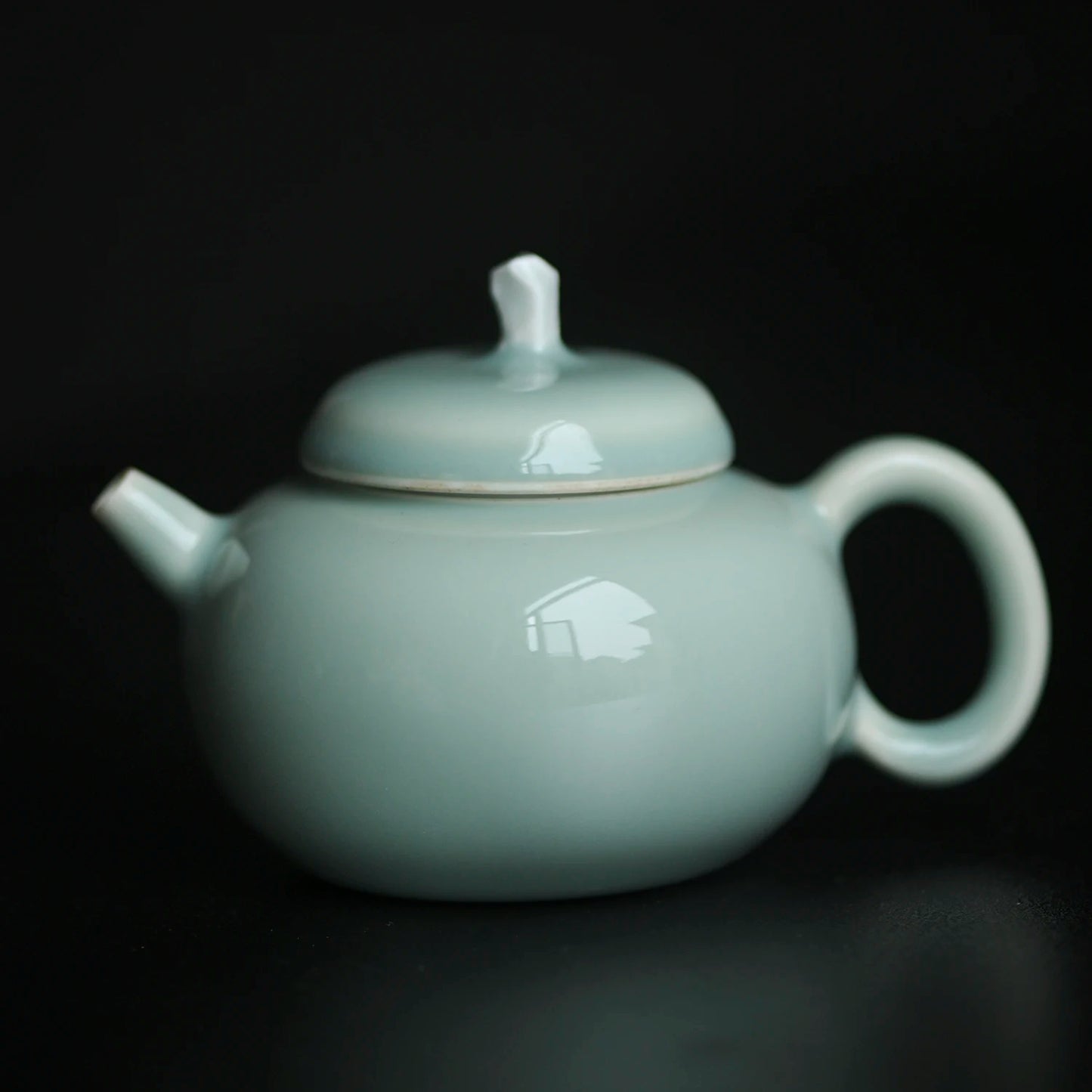 at the beginning of the jingdezhen porcelain of song dynasty by pea green antique pot home beauty tea kungfu tea pot