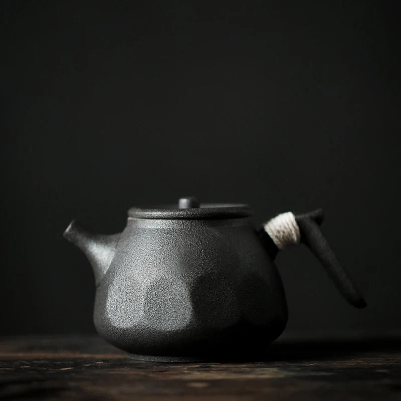 black crockery ceramic kyusu teapot porcelain tea pot drinkware