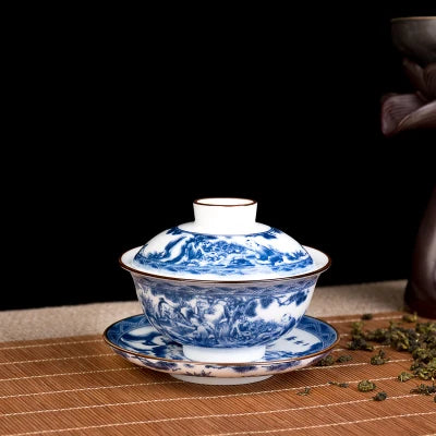 blue-and-white porcelain gaiwan China tureen 140ml Chinese ceramic tea bowl cup saucer lid Jingdezhen gaiwan cup bowl tea brewer