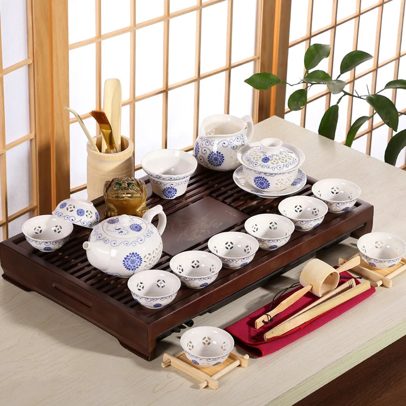 complete tea set Chinese kungfu solid wood tea tray porcelain tea pot tureen pitcher tea cups china ceramic tureen wooden table