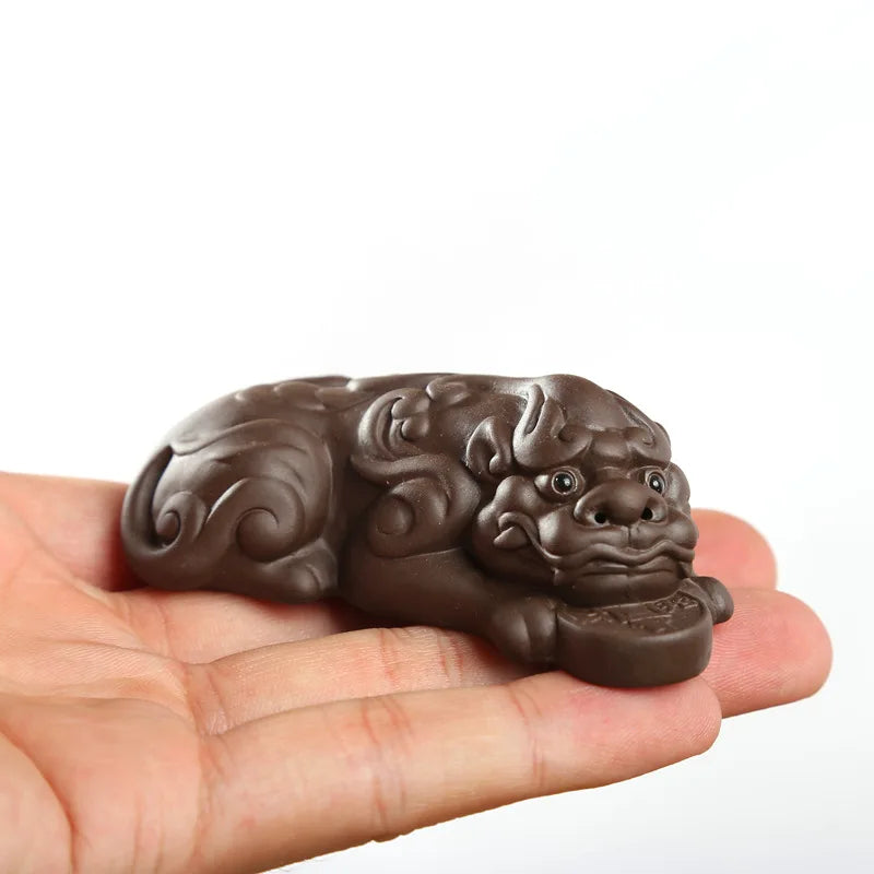 creative brave troops one piece zisha purple clay tea pet house table decoration home desk pet wealth bring small tea play new
