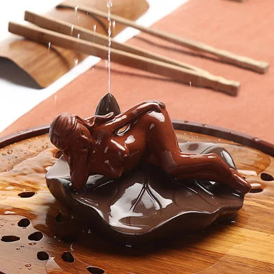 creative home decoration yixing zisha purple clay tea pet frog weath bring golden fish naked beauty brave troops Chinese gift