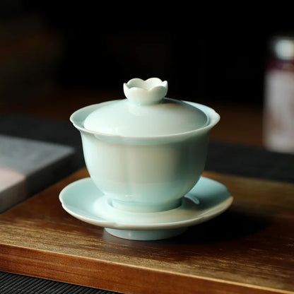 creative porcelain gaiwan Jingdezhen solid tureen cup bowl set with lid saucer Chinese ceramic covered bowl on sales