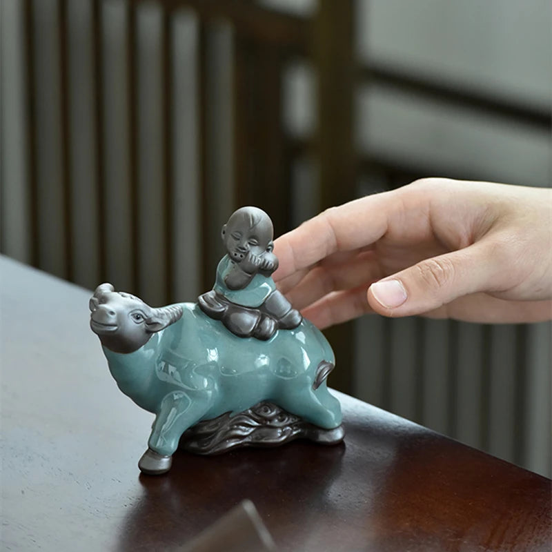 creative tea pet table decoration home garden ornament kid on cattle porcelain tea play crackle glaze craft on sales in China